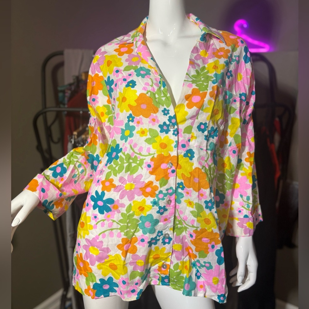NWT Show Me Your MuMu Linen Weekday Button Up M